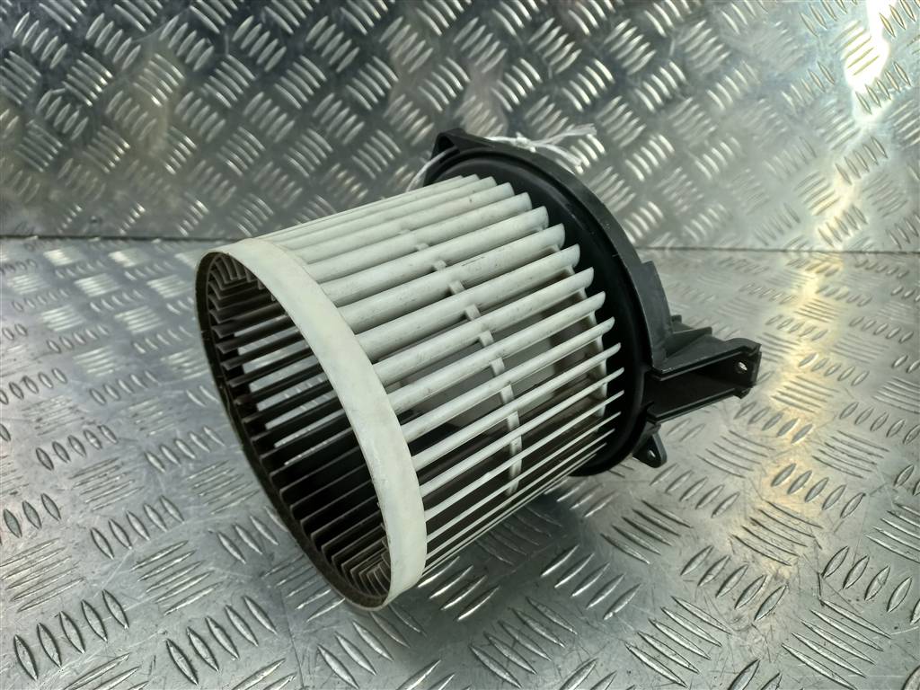 моторчик отопителя HONDA Civic 1.8 MT (140 л.с.)Civic  VIII (2005—2009) Хетчбэк 79310SMGE41, 4079 рублей, Москва