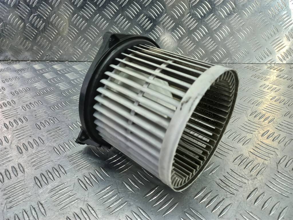 моторчик отопителя HONDA Civic 1.8 MT (140 л.с.)Civic  VIII (2005—2009) Хетчбэк 79310SMGE41, 4079 рублей, Москва