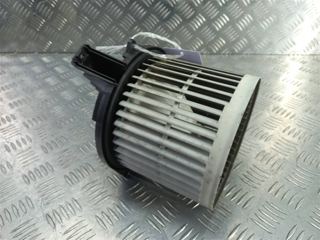 моторчик отопителя HONDA Civic 1.8 MT (140 л.с.)Civic  VIII (2005—2009) Хетчбэк 79310SMGE41, 4079 рублей, Москва