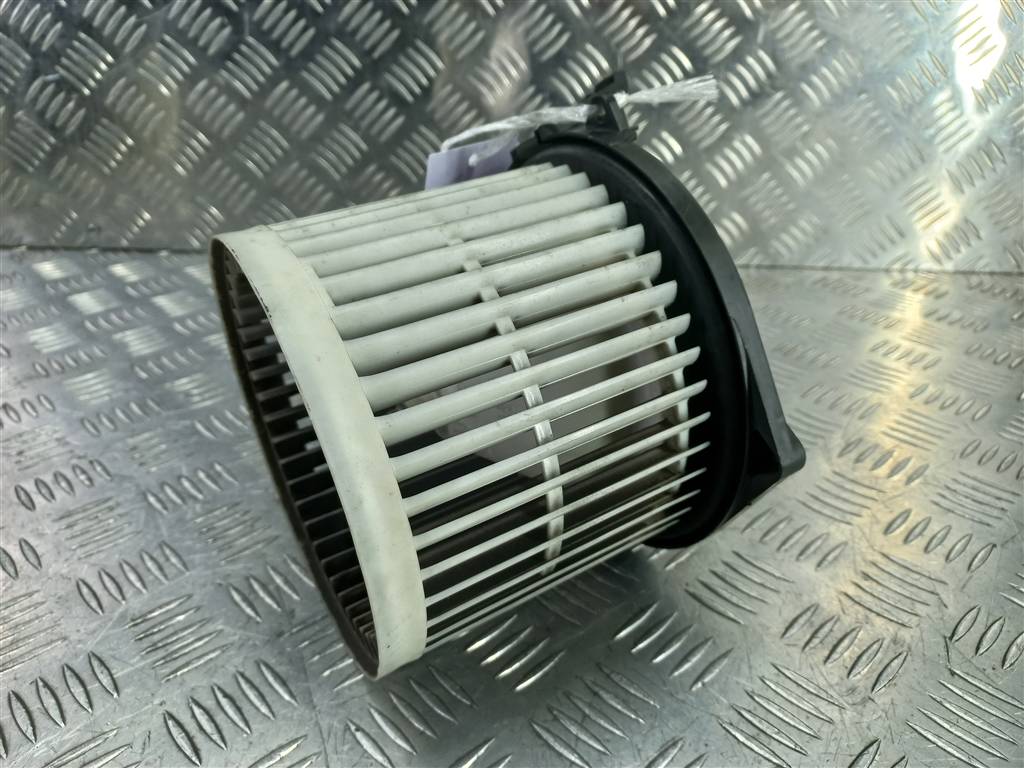 моторчик отопителя HONDA Civic 1.8 MT (140 л.с.)Civic  VIII (2005—2009) Хетчбэк 79310SMGE41, 4079 рублей, Москва