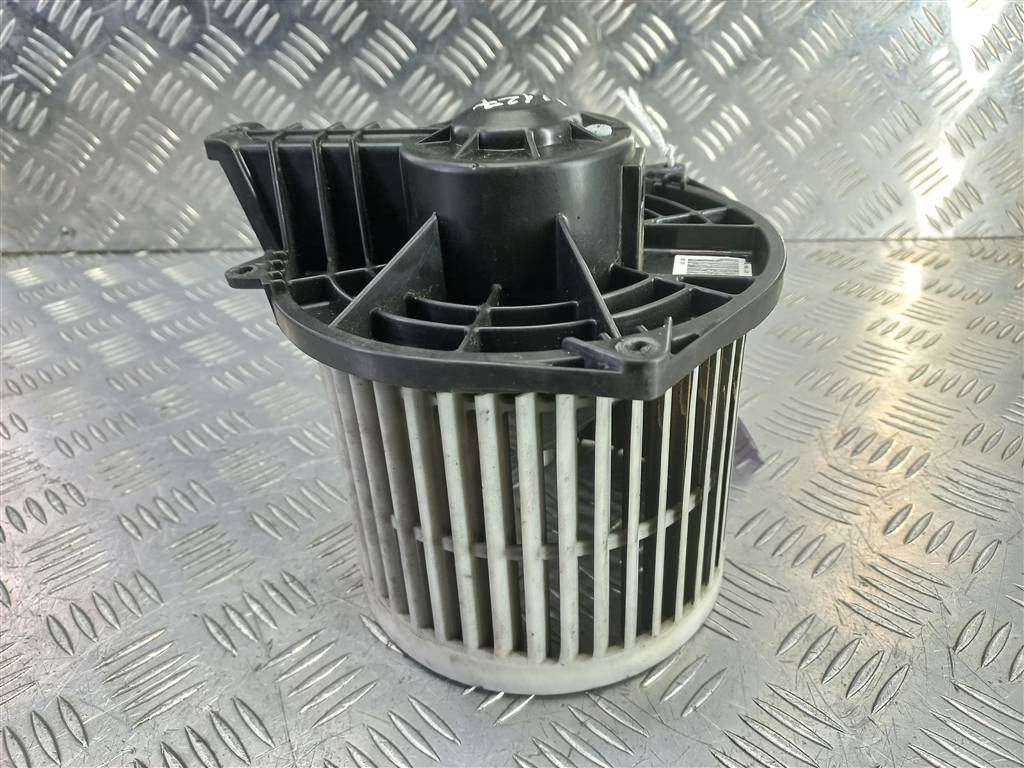 моторчик отопителя HONDA Civic 1.8 MT (140 л.с.)Civic  VIII (2005—2009) Хетчбэк 79310SMGE41, 4079 рублей, Москва