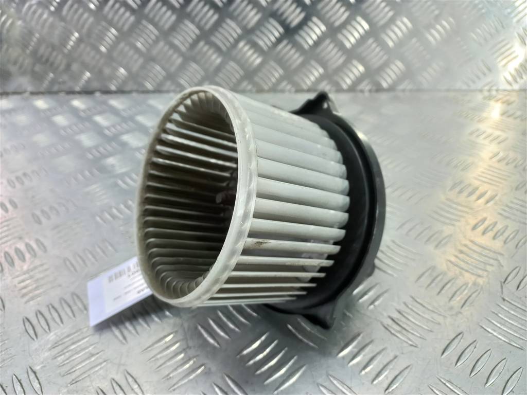 моторчик отопителя SUZUKI JIMNY Jimny 7415081A01, 5350 рублей, Москва