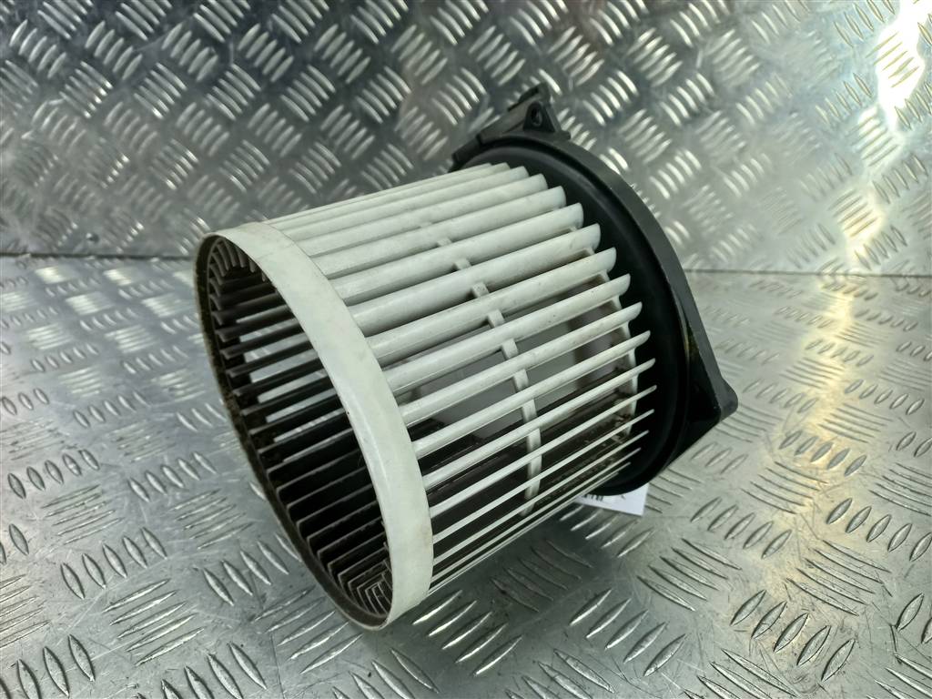 моторчик отопителя HONDA Civic 1.8 MT (140 л.с.)Civic  VIII (2005—2009) Хетчбэк 79310SMGE41, 4079 рублей, Москва