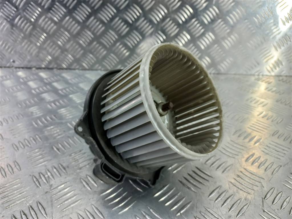 моторчик отопителя SUZUKI JIMNY Jimny 7415081A01, 5350 рублей, Москва