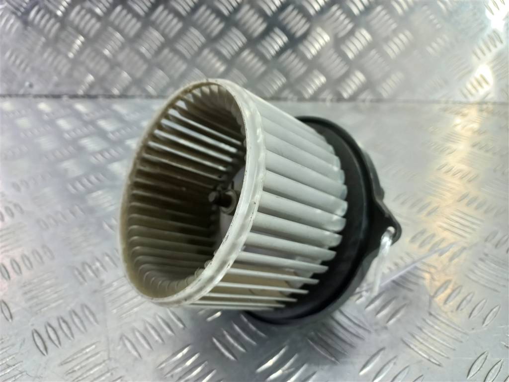 моторчик отопителя SUZUKI JIMNY Jimny 7415081A01, 5350 рублей, Москва