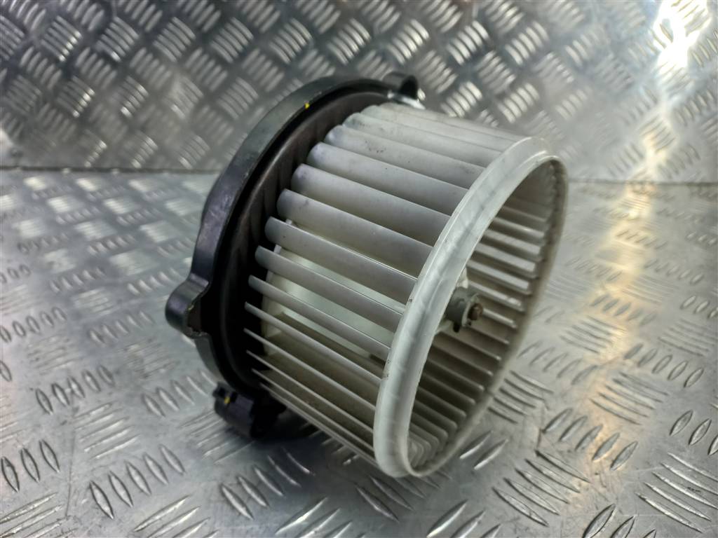 моторчик отопителя Hyundai TUCSON 2.0 MT (140 л.с.)Tucson  I (2004—2011) Внедорожник 971132E900, 1670 рублей, Москва