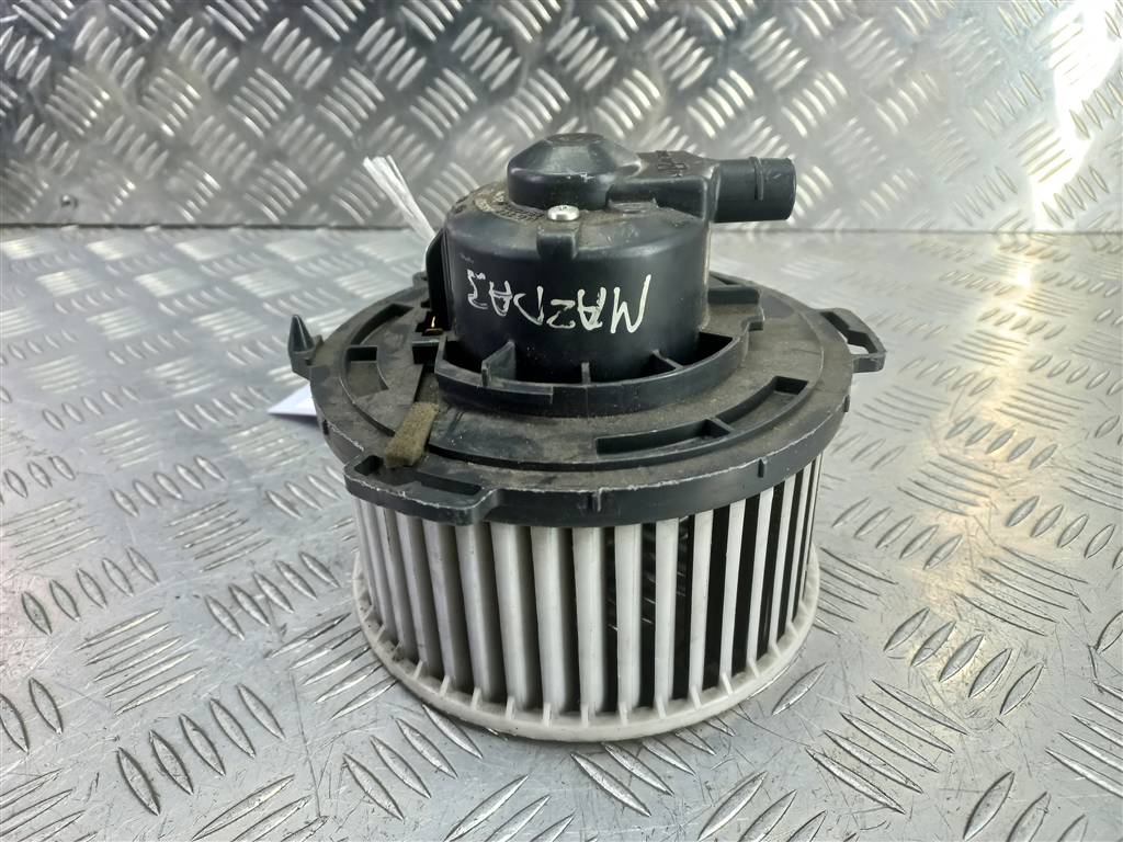 моторчик отопителя MAZDA 3  B32L61B10, 2820 рублей, Москва