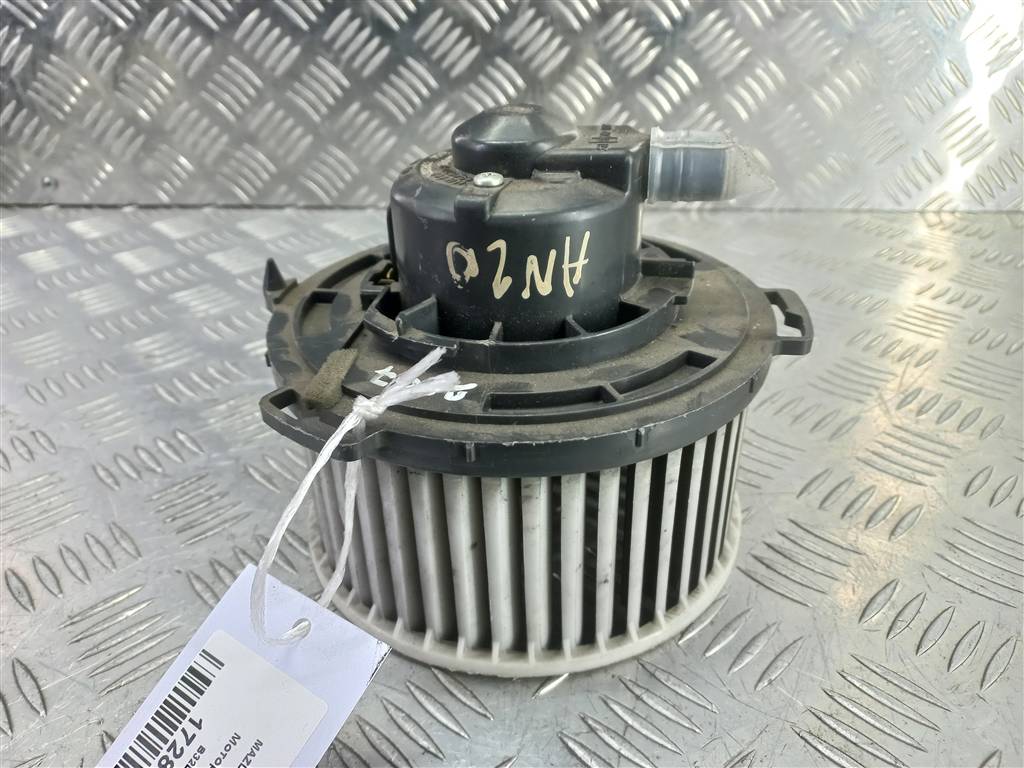 моторчик отопителя MAZDA 3  B32L61B10, 2820 рублей, Москва