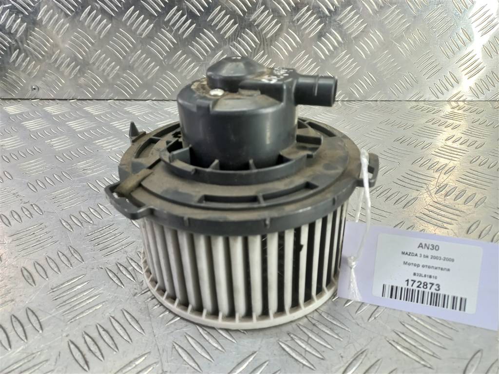 моторчик отопителя MAZDA 3  B32L61B10, 2820 рублей, Москва