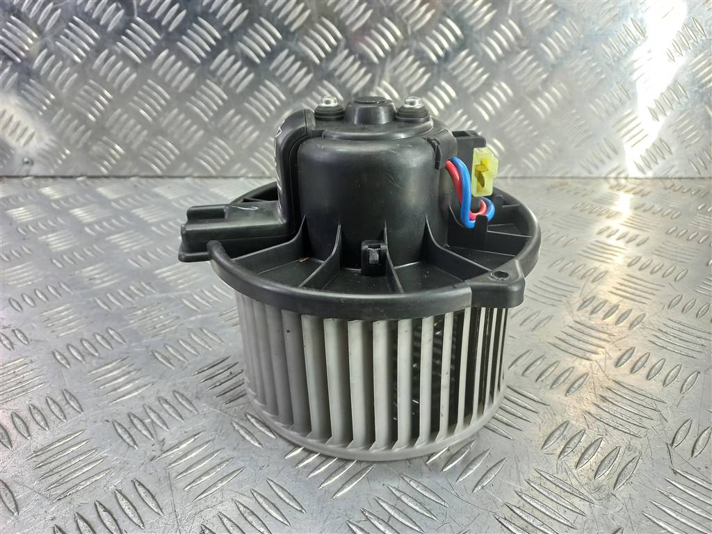 моторчик отопителя MITSUBISHI Space Star  MR270025, 2360 рублей, Москва