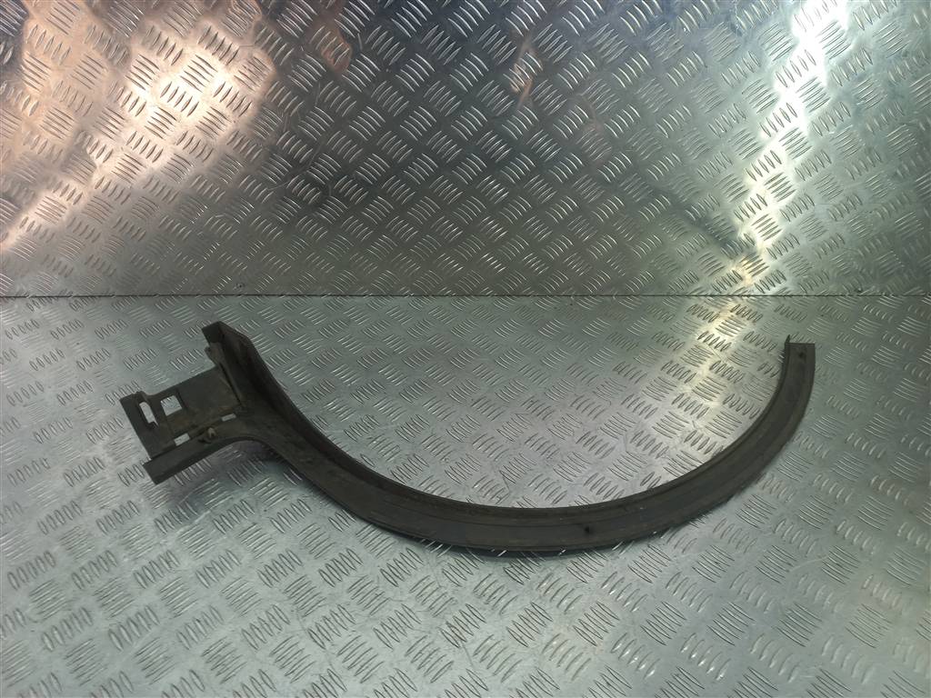 накладка крыла заднего FORD Fusion 1.4 MT (80 л.с.)Fusion  I (2002—2005) Хетчбэк 1738434, 1670 рублей, Москва