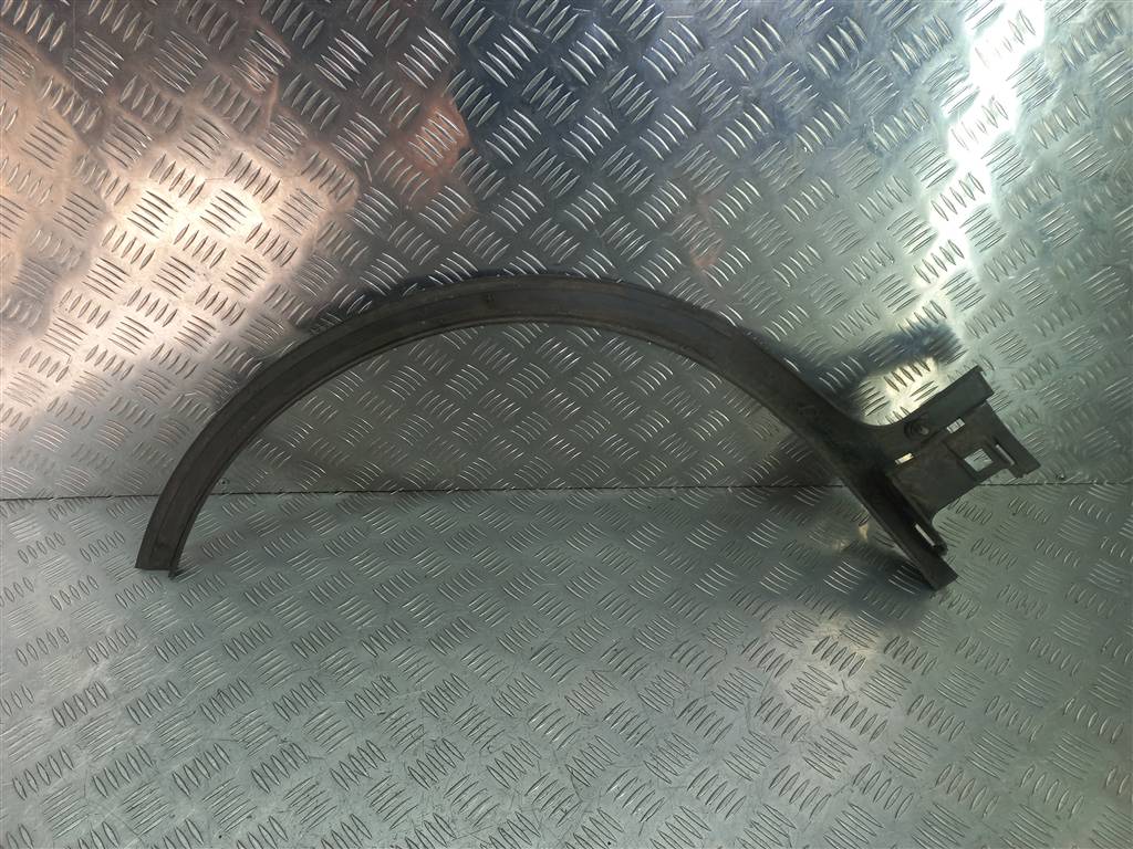 накладка крыла заднего FORD Fusion 1.4 MT (80 л.с.)Fusion  I (2002—2005) Хетчбэк 1738434, 1670 рублей, Москва