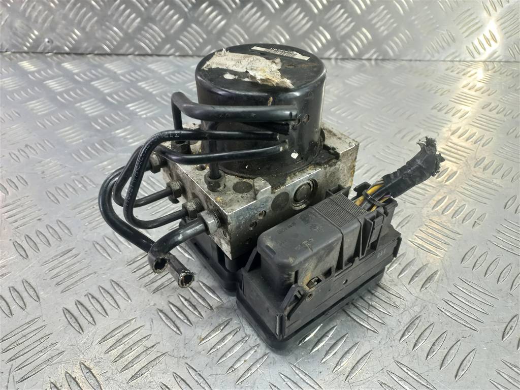 блок abs FORD Focus  1847182, 1780 рублей, Москва