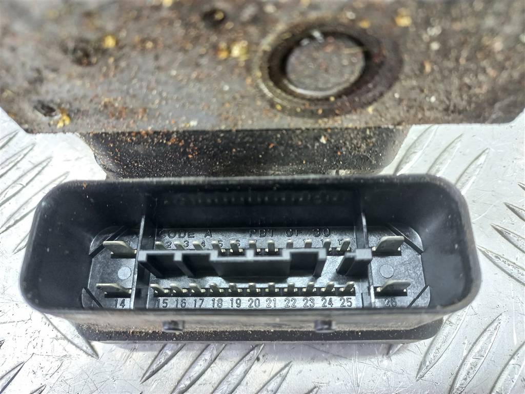 блок abs SUZUKI Grand Vitara 2.0 4WD MT (140 л.с.)Grand Vitara  II (2005—2008) Внедорожник 5611064JC1, 2930 рублей, Москва