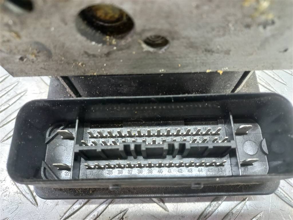 блок abs NISSAN NAVARA  47660EB32A, 1550 рублей, Москва