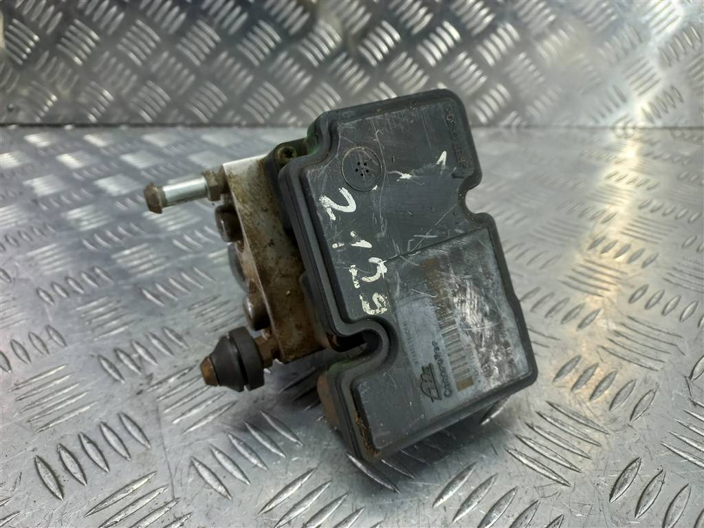 блок abs SUZUKI Grand Vitara 2.0 4WD MT (140 л.с.)Grand Vitara  II (2005—2008) Внедорожник 5611064JC1, 2930 рублей, Москва