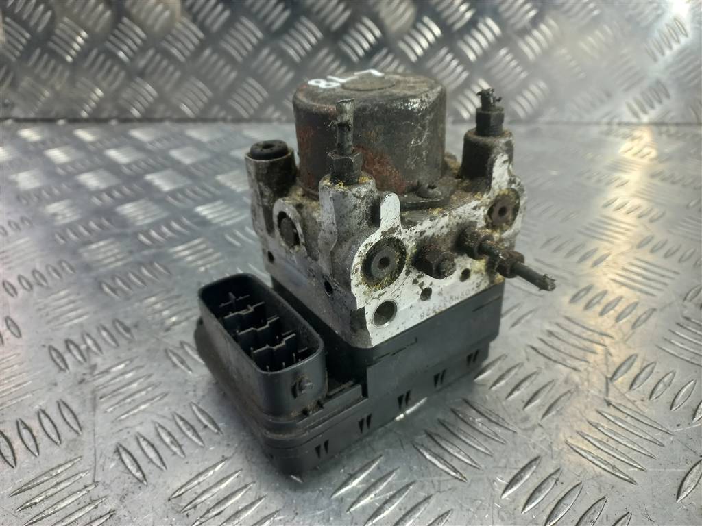 блок abs SUZUKI JIMNY  5610076JA0, 6150 рублей, Москва