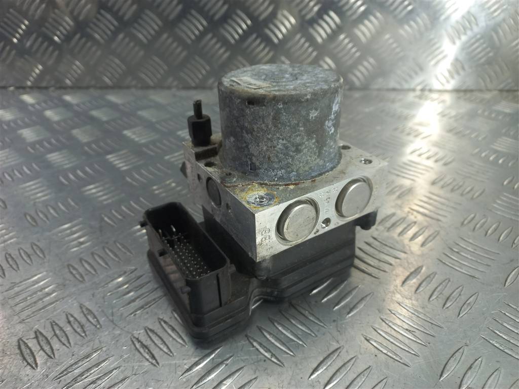 блок abs CHEVROLET  SPARK 1.0 MT (67 л.с.)Spark  M300 (2009—2016) Хетчбэк 95996701, 6380 рублей, Москва