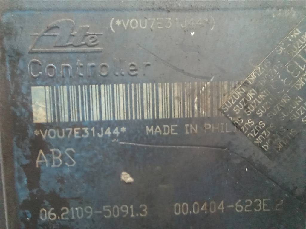 блок abs SUZUKI Grand Vitara 2.0 4WD MT (140 л.с.)Grand Vitara  II (2005—2008) Внедорожник 5611064JC1, 2930 рублей, Москва