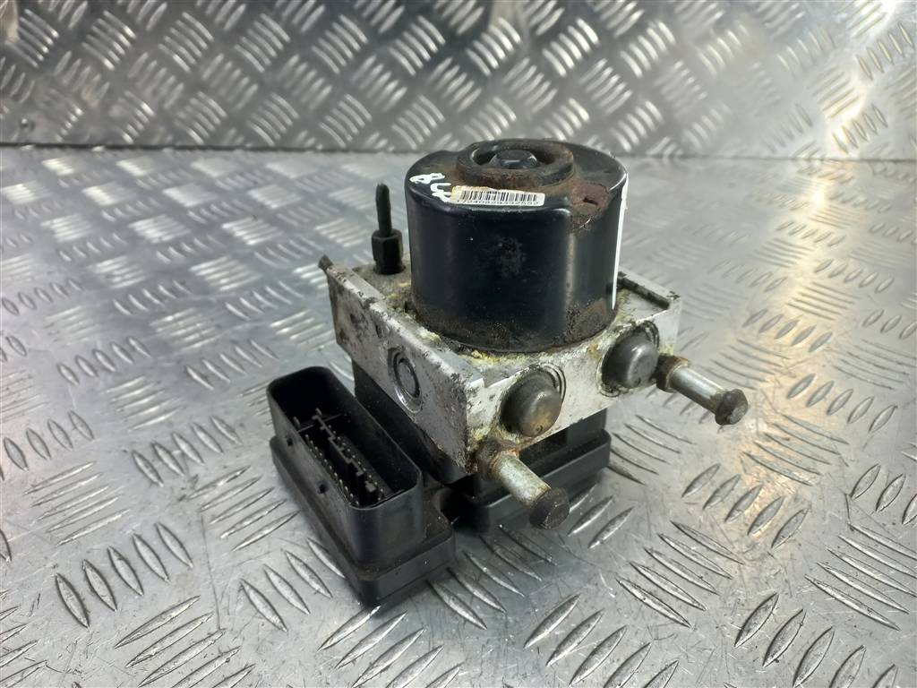 блок abs SUZUKI Grand Vitara 2.0 4WD MT (140 л.с.)Grand Vitara  II (2005—2008) Внедорожник 5611064JC1, 2930 рублей, Москва