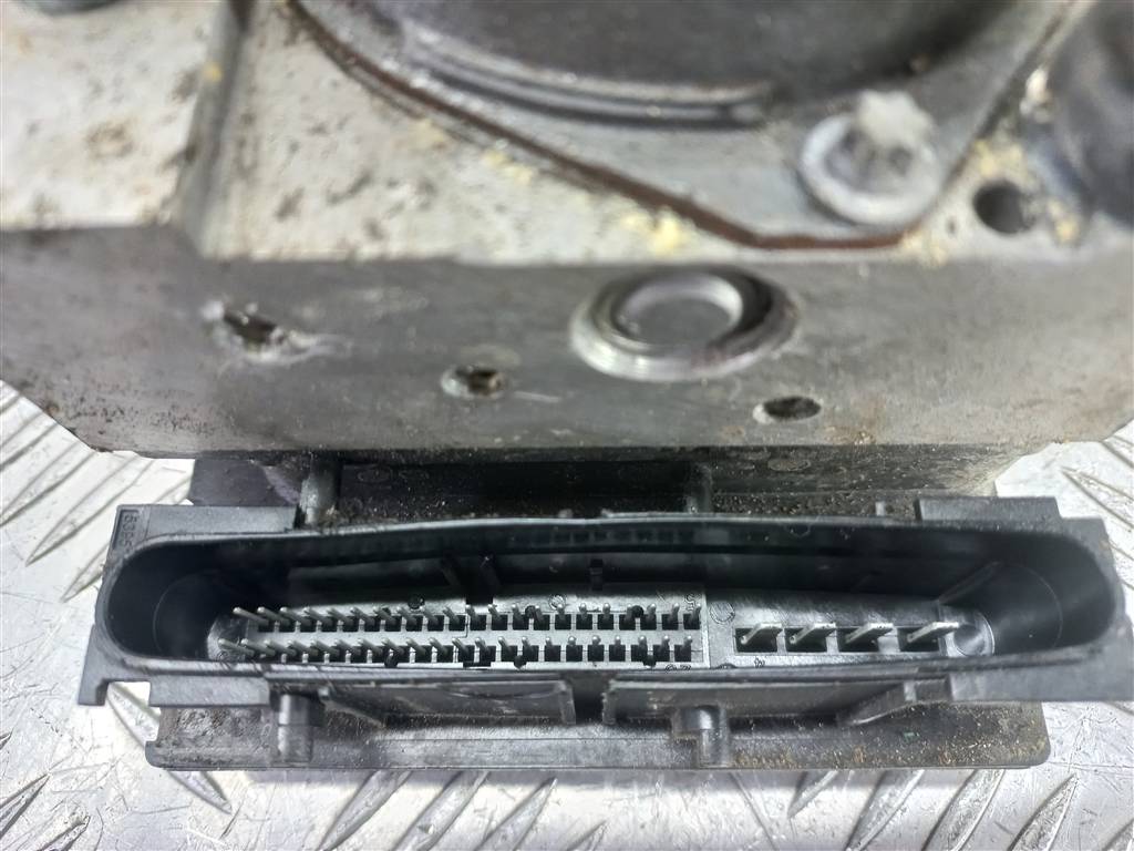 блок abs MAZDA CX-7  EHY4437A0A, 980 рублей, Москва