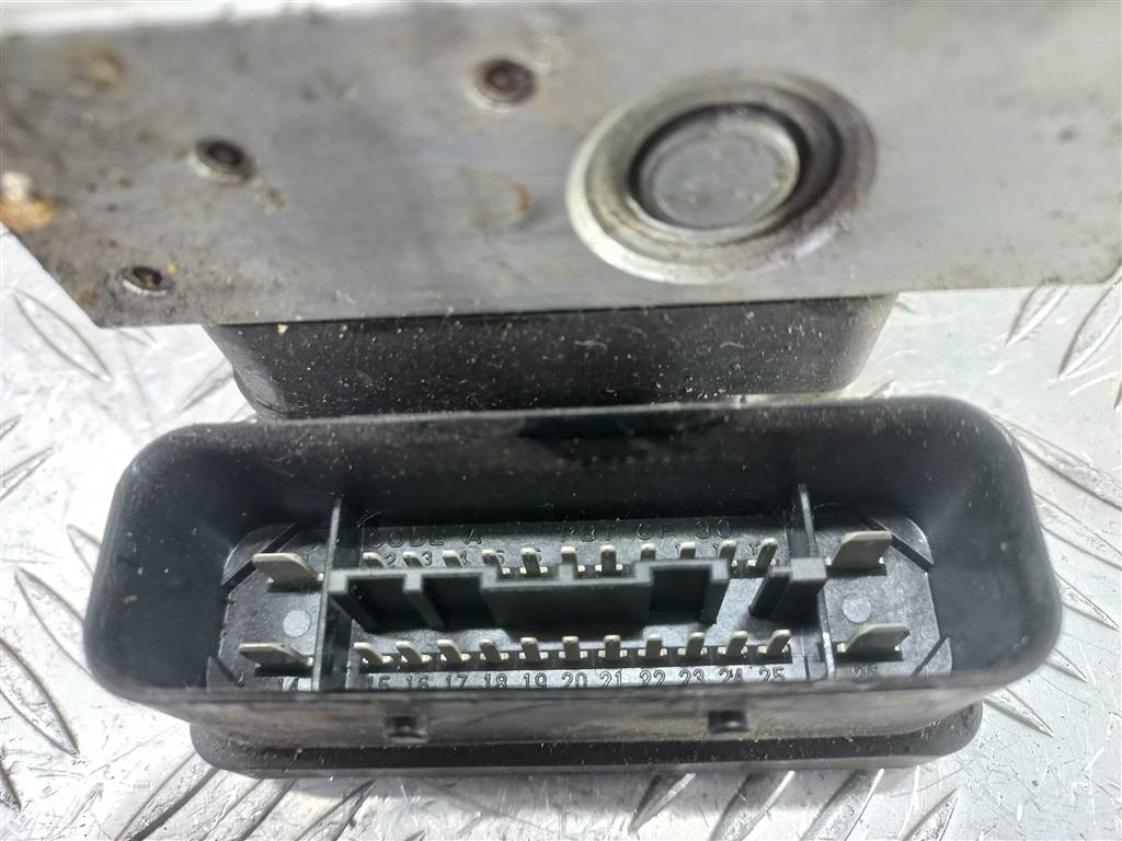 блок abs SUZUKI Grand Vitara 1.6 4WD MT (106 л.с.)Grand Vitara  II (2005—2008) Внедорожник 5611064JC1, 2930 рублей, Москва