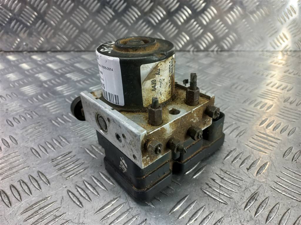 блок abs SUZUKI Grand Vitara 2.0 4WD MT (140 л.с.)Grand Vitara  II (2005—2008) Внедорожник 5611064JC1, 2930 рублей, Москва