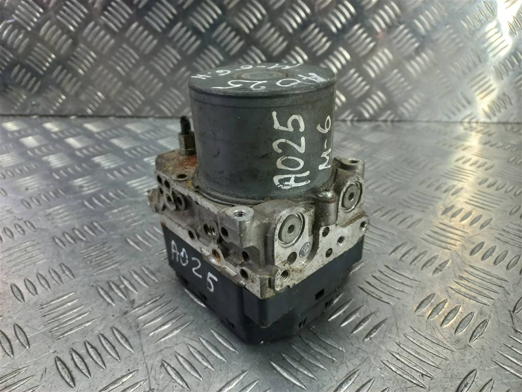 блок abs MAZDA 6  GAY7437A0B, 3850 рублей, Москва