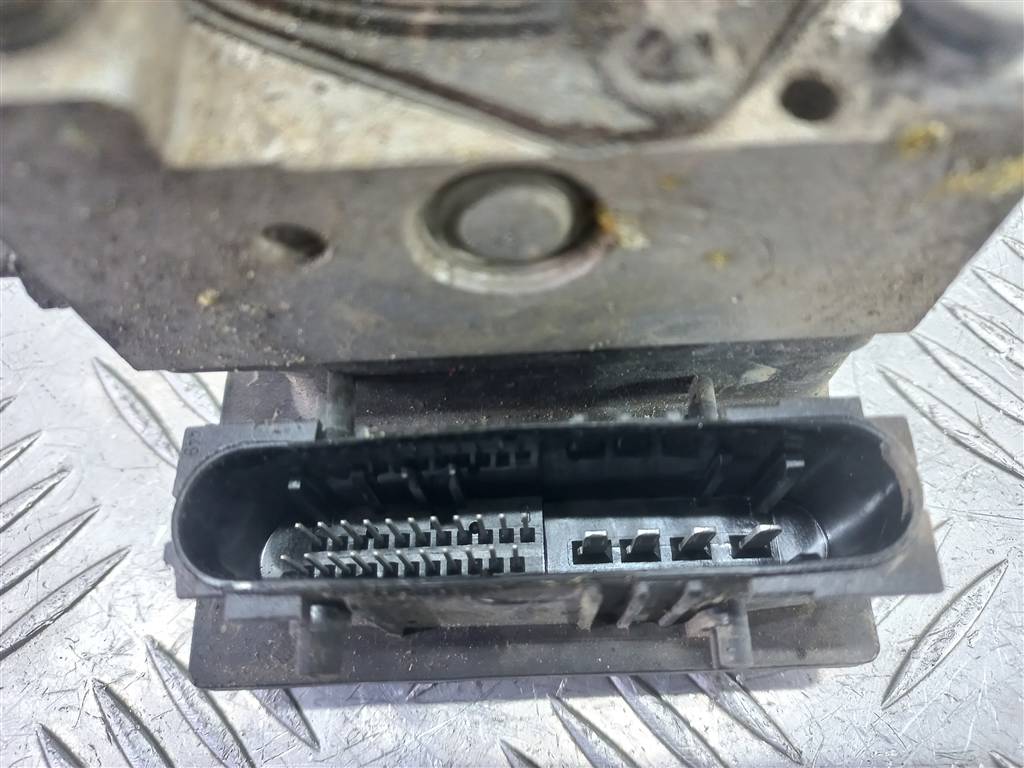 блок abs FORD MONDEO Mondeo 1337130, 4430 рублей, Москва