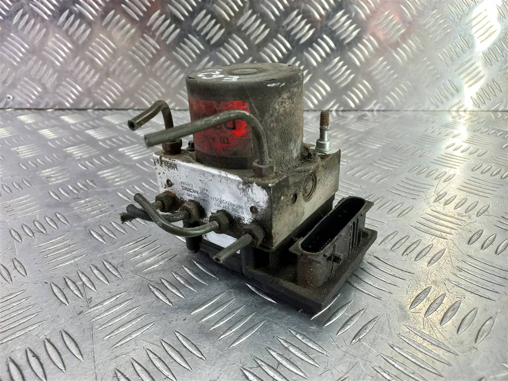 блок abs Hyundai GETZ 1.4 AT (97 л.с.)Getz  I рестайлинг (2005—2011) Хетчбэк 589101C310, 3160 рублей, Москва