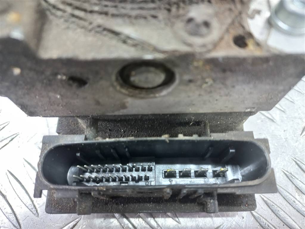 блок abs Hyundai GETZ 1.4 AT (97 л.с.)Getz  I рестайлинг (2005—2011) Хетчбэк 589101C310, 3160 рублей, Москва