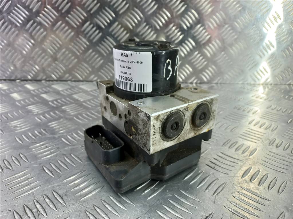 блок abs Hyundai TUCSON 2.0 CRDi AT (112 л.с.)Tucson  I (2004—2011) Внедорожник 589202E150, 21100 рублей, Москва