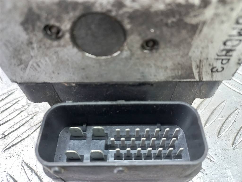 блок abs Hyundai TUCSON 2.0 MT (140 л.с.)Tucson  I (2004—2011) Внедорожник 589202E000, 2130 рублей, Москва