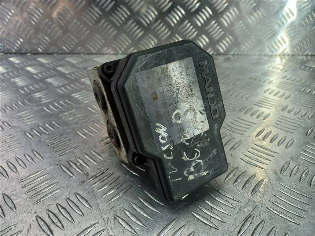 блок abs Hyundai TUCSON 2.0 MT (140 л.с.)Tucson  I (2004—2011) Внедорожник 589202E000, 2130 рублей, Москва