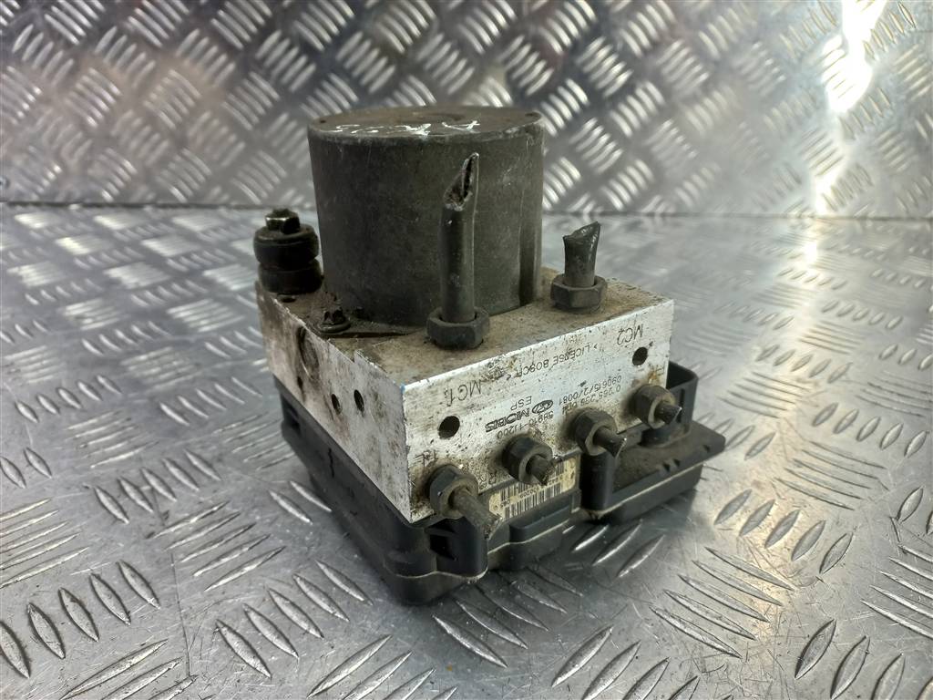 блок abs Hyundai I20 1.3 MT (78 л.с.)i20  I (2008—2012) Хетчбэк 589101J200, 6840 рублей, Москва
