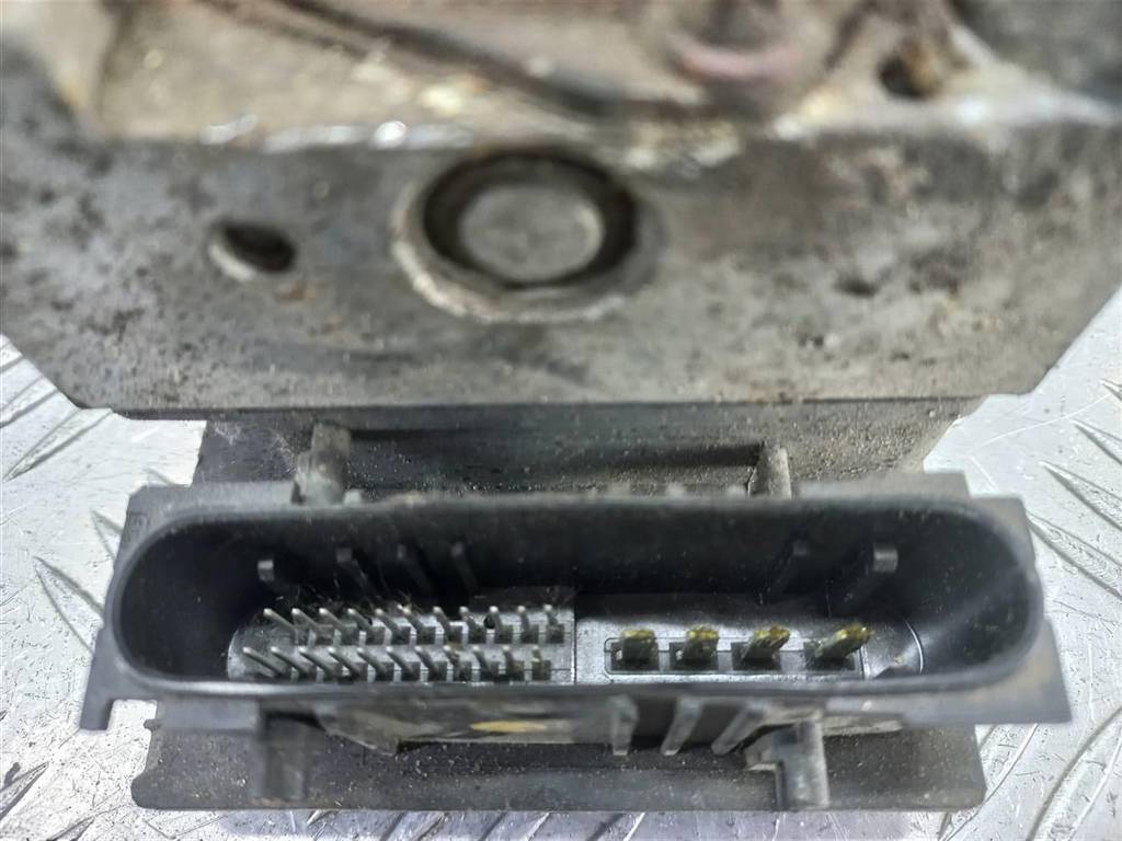 блок abs Hyundai GETZ 1.1 MT (66 л.с.)Getz  I рестайлинг (2005—2011) Хетчбэк 589101C310, 3160 рублей, Москва