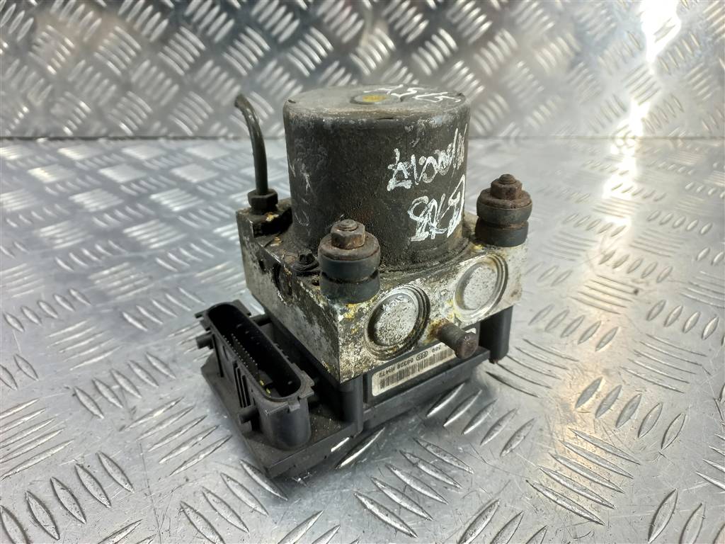 блок abs Hyundai GETZ 1.4 AT (97 л.с.)Getz  I рестайлинг (2005—2011) Хетчбэк 589101C310, 3160 рублей, Москва