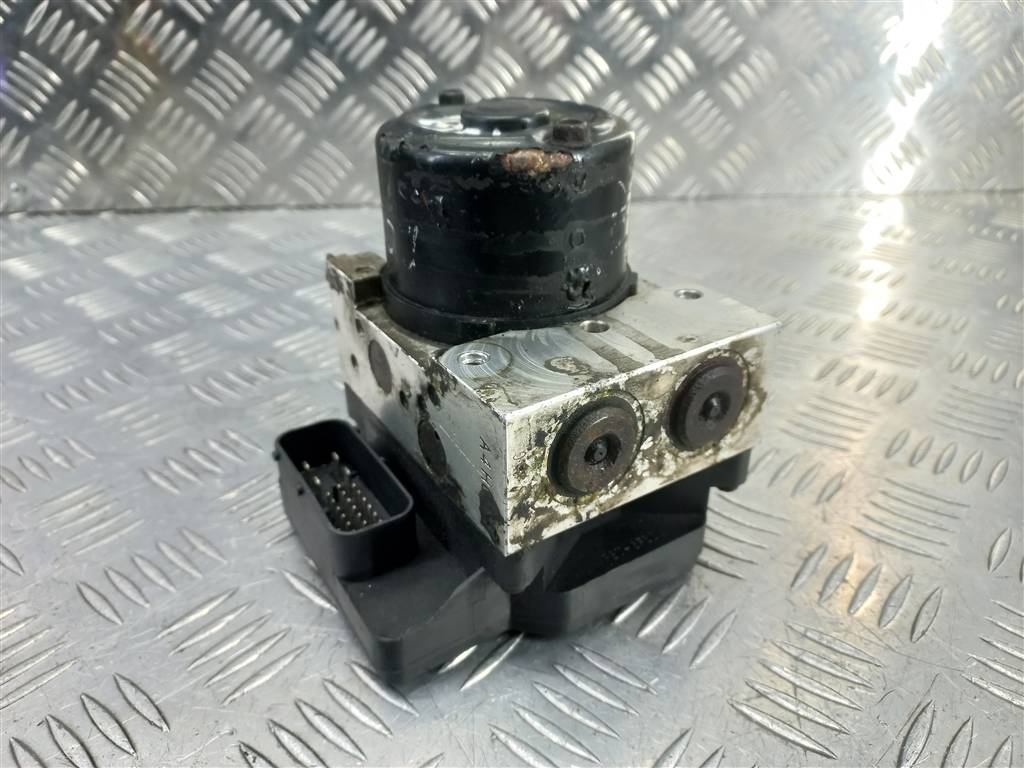 блок abs Hyundai TUCSON 2.7 AT (173 л.с.)Tucson  I (2004—2011) Внедорожник 589202E150, 21100 рублей, Москва