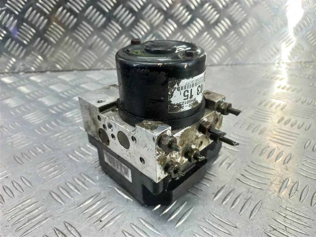 блок abs Hyundai TUCSON 2.7 AT (173 л.с.)Tucson  I (2004—2011) Внедорожник 589202E150, 21100 рублей, Москва