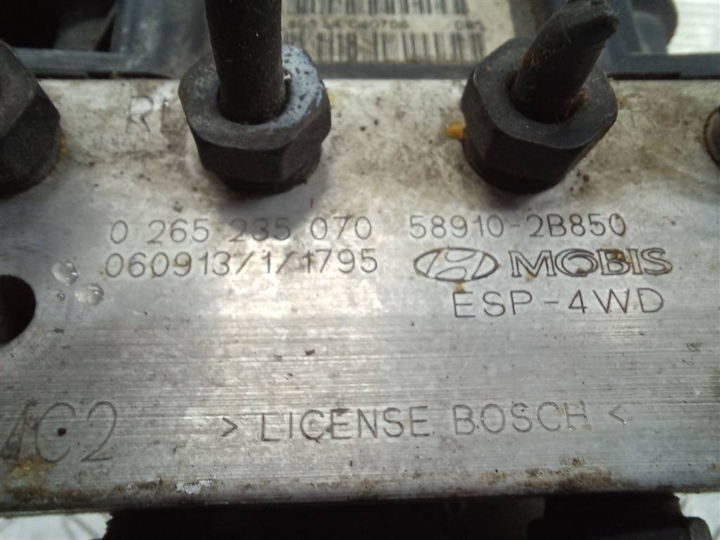 блок abs Hyundai SANTA FE  589002B850, 17080 рублей, Москва
