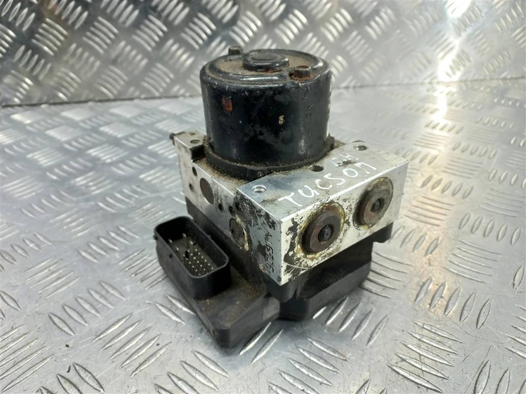 блок abs Hyundai TUCSON  589202E150, 21100 рублей, Москва