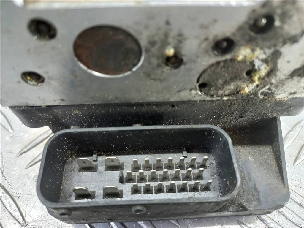 блок abs Hyundai TUCSON  589202E150, 21100 рублей, Москва