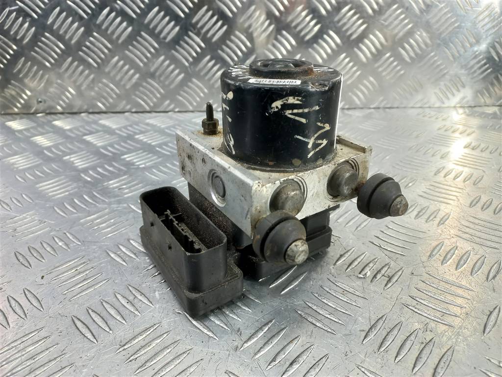 блок abs SUZUKI LIANA 1.6 MT (106 л.с.)Liana  I рестайлинг (2004—2008) Универсал 56110-59JA0, 2130 рублей, Москва