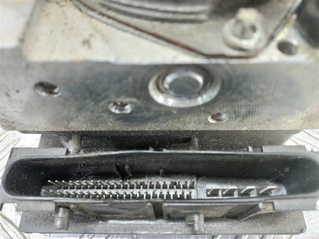 блок abs Hyundai SANTA FE  589002B850, 17080 рублей, Москва