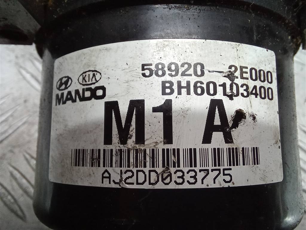 блок abs Hyundai TUCSON 2.0 MT (140 л.с.)Tucson  I (2004—2011) Внедорожник 589202E000, 2130 рублей, Москва