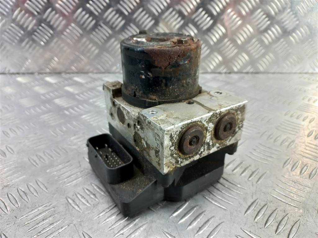 блок abs Hyundai TUCSON 2.0 MT (140 л.с.)Tucson  I (2004—2011) Внедорожник 589202E150, 21100 рублей, Москва