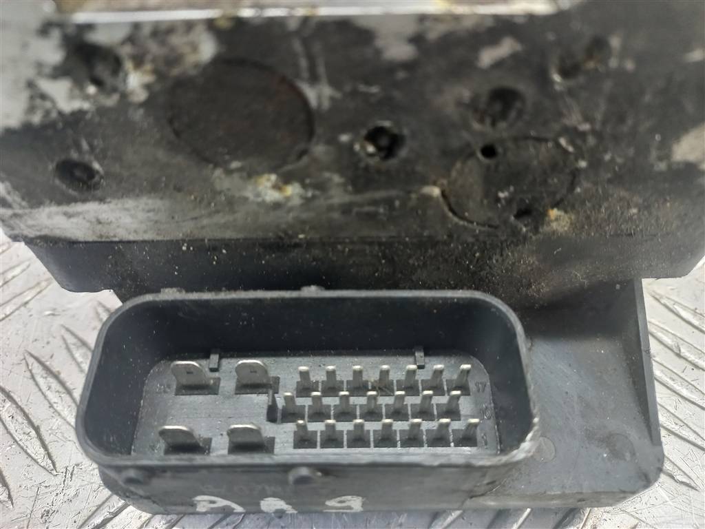 блок abs Kia SPORTAGE  589202E150, 21100 рублей, Москва