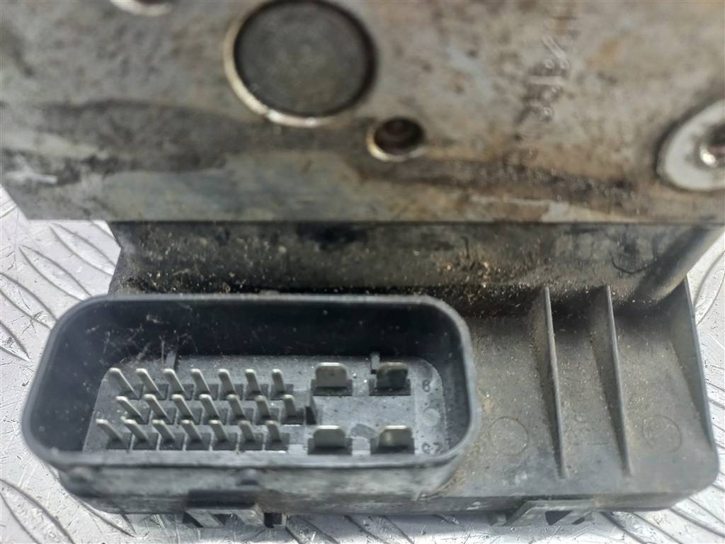 блок abs Hyundai SANTA FE  5890026150, 6730 рублей, Москва