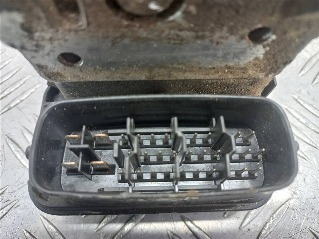 блок abs SUZUKI JIMNY 1.3 4WD MT (86 л.с.)Jimny  III рестайлинг (2005—2012) Внедорожник 5610076JA0, 6150 рублей, Москва