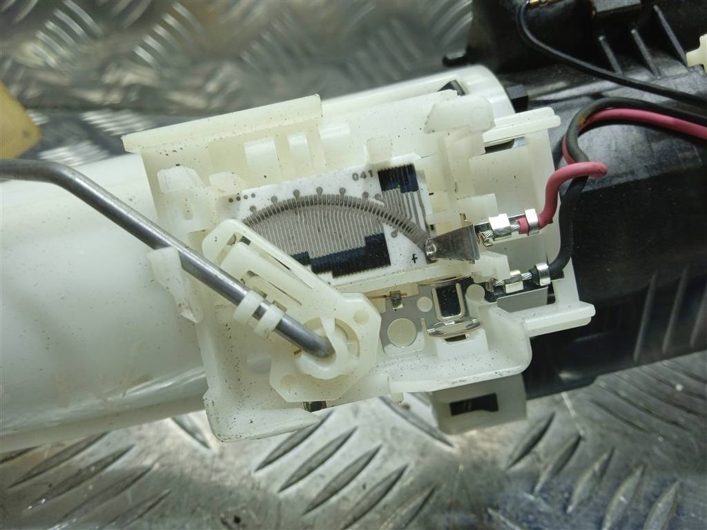 насос топливный (бензонасос) SUZUKI JIMNY  1510081813, 2130 рублей, Москва